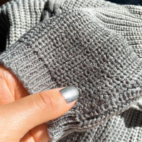 🐑 GREY BRAIDED KNIT V NECK SWEATER DRESS! - Picture 6 of 12